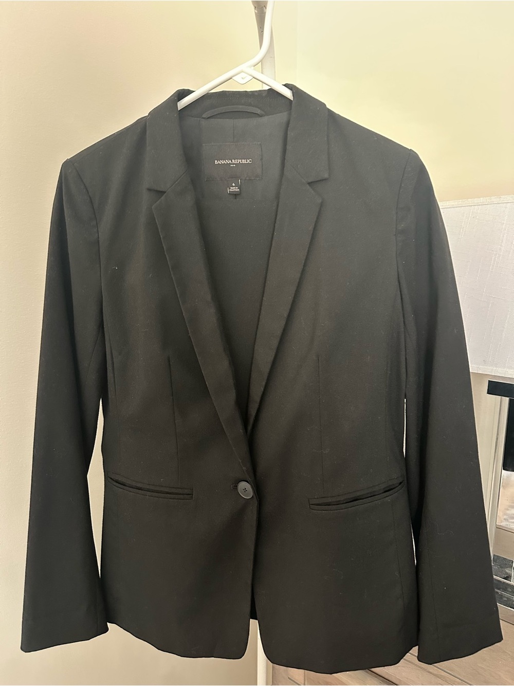 Banana Republic Black Tailored Single-Button Blazer